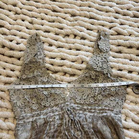 NWOT - 100% Silk Elie Tahari Top - Picture 10 of 12